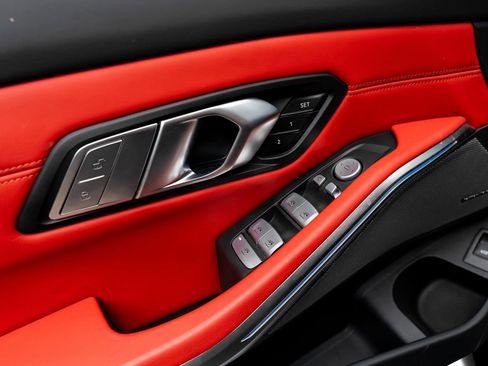 Used 2025 BMW M3 Competition w/ Carbon Package image 63