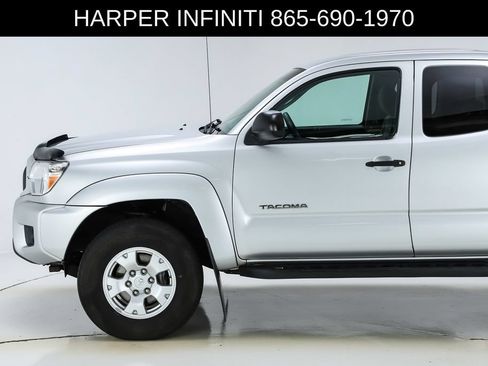 Used 2013 Toyota Tacoma PreRunner w/ SR5 Pkg RWD image 3