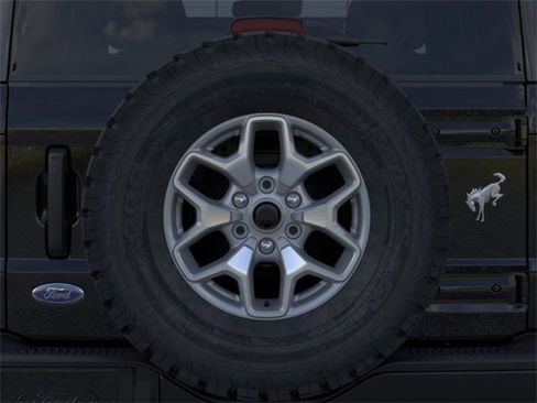 New 2025 Ford Bronco Badlands image 24