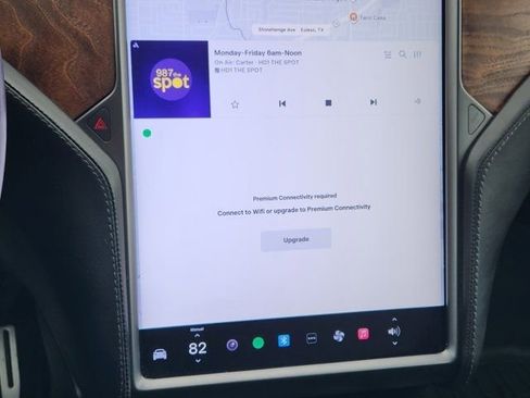 Used 2020 Tesla Model X Long Range image 23