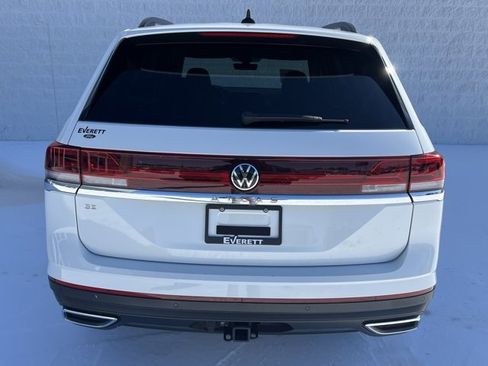 Used 2024 Volkswagen Atlas SE image 7
