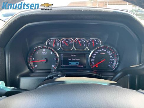 Used 2017 GMC Sierra 1500 SLE image 22