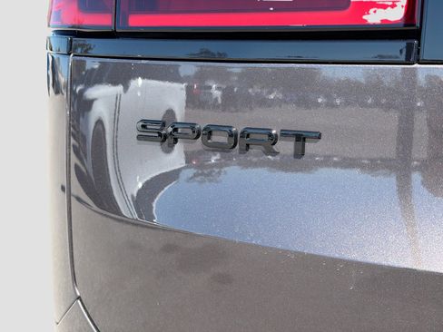 New 2026 Land Rover Range Rover Sport SE image 11