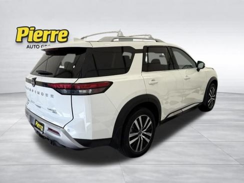 Used 2023 Nissan Pathfinder Platinum AWD/4WD image 6