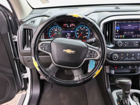 Used 2019 Chevrolet Colorado LT image 43