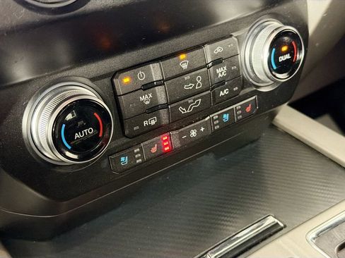 Used 2019 Ford F150 Lariat w/ Equipment Group 502A Luxury image 16