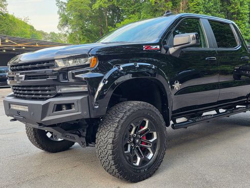 Used 2019 Chevrolet Silverado 1500 RST w/ All-Star Edition AWD/4WD image 2
