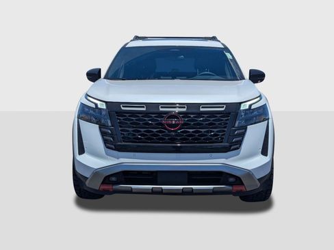 New 2026 Nissan Pathfinder Rock Creek w/ Rock Creek Premium Package AWD/4WD image 9
