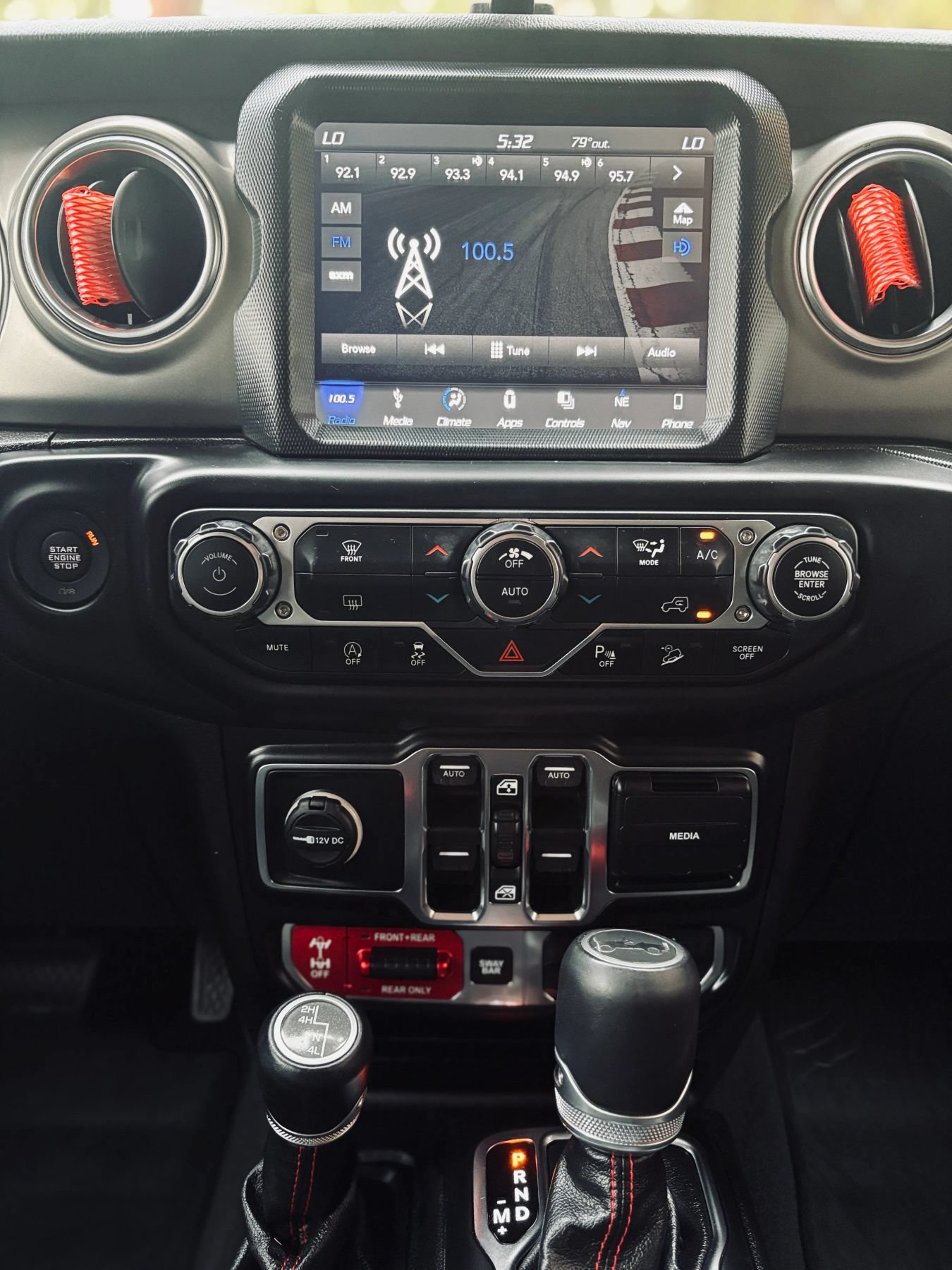 Used 2019 Jeep Wrangler Unlimited Rubicon AWD/4WD image 7
