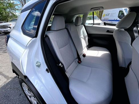 Used 2026 Toyota Corolla Cross L FWD image 15