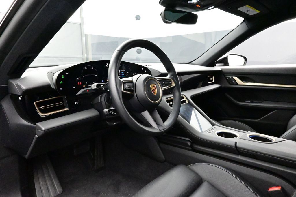 Certified 2023 Porsche Taycan w/ Premium Package RWD image 4