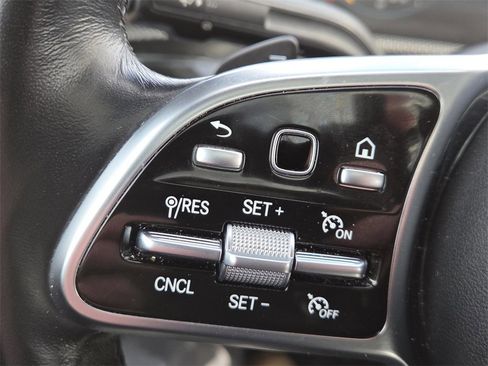 Used 2023 Mercedes-Benz CLA 250 4MATIC image 10