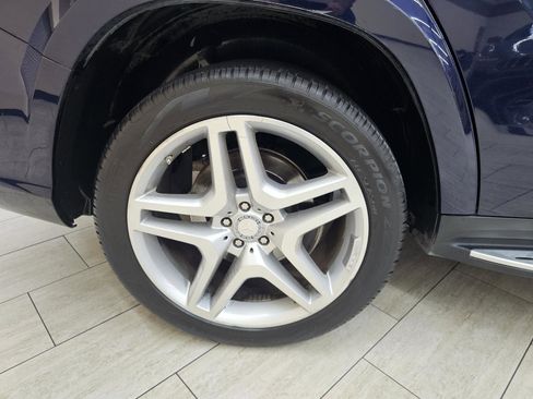 Used 2014 Mercedes-Benz GL 550 4MATIC image 42