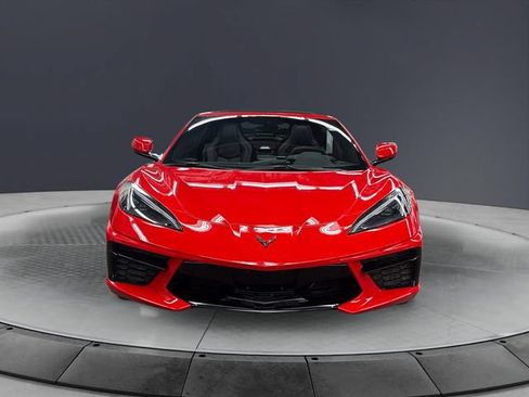 Used 2021 Chevrolet Corvette Stingray Coupe w/ Battery Protection Package RWD image 8