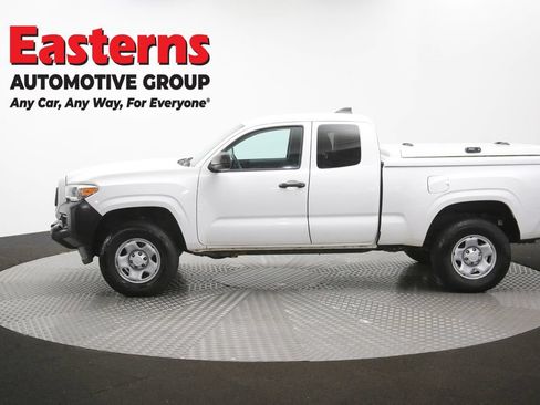Used 2020 Toyota Tacoma SR RWD image 59