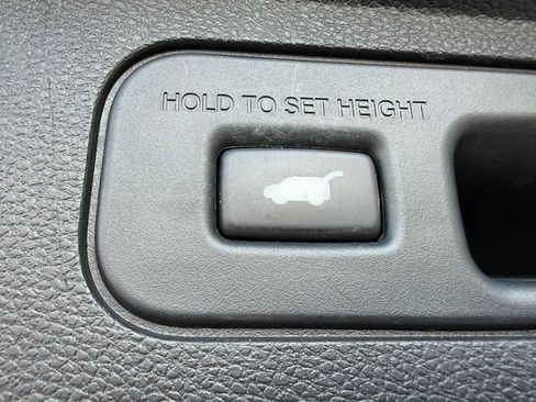 Used 2021 Honda Odyssey Touring image 17