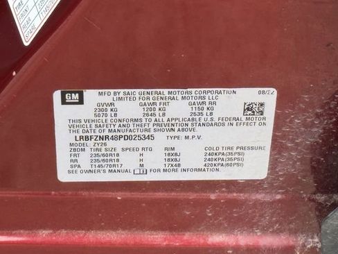 Used 2023 Buick Envision Essence image 9