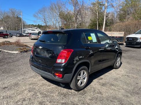 Used 2018 Chevrolet Trax LS image 5