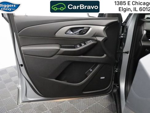 Certified 2023 Chevrolet Traverse LT w/ LT Premium Package AWD/4WD image 13