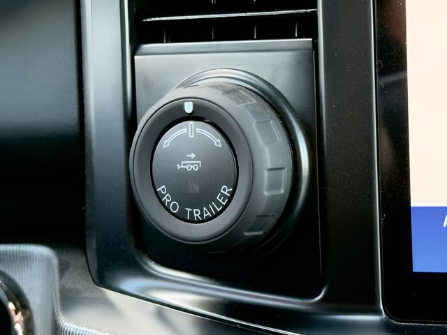 New 2025 Ford F450 Platinum AWD/4WD image 32