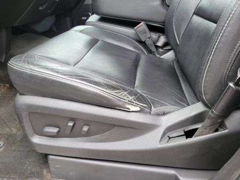 Used 2017 Chevrolet Silverado 1500 LTZ Z71 w/ LPO, Street Package image 9