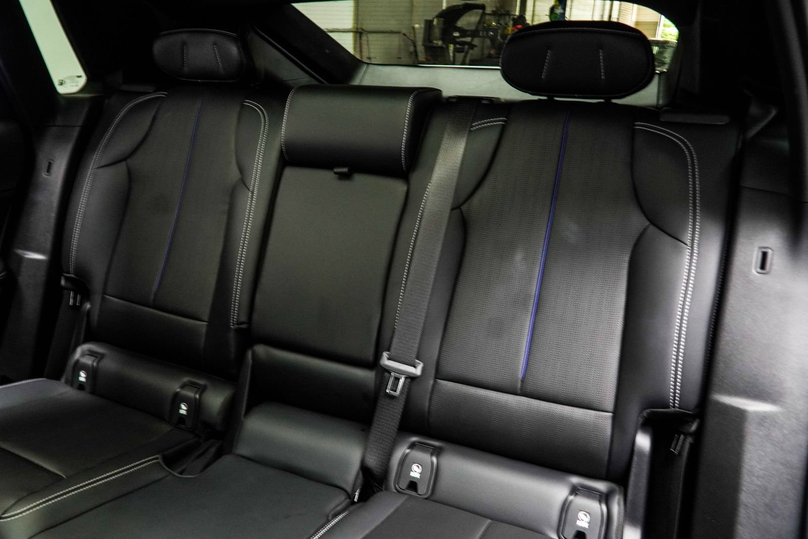 Used 2024 Cadillac Lyriq Sport RWD image 38