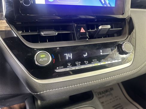 Used 2024 Toyota Corolla SE image 25