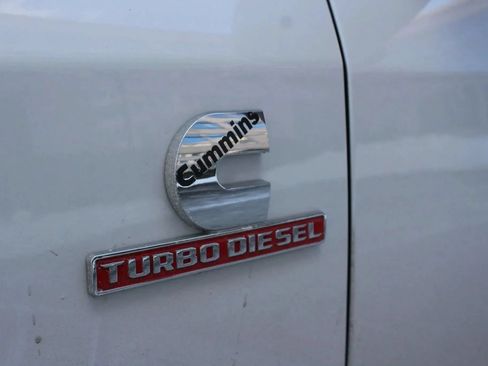 Used 2024 RAM 2500 Big Horn AWD/4WD image 13