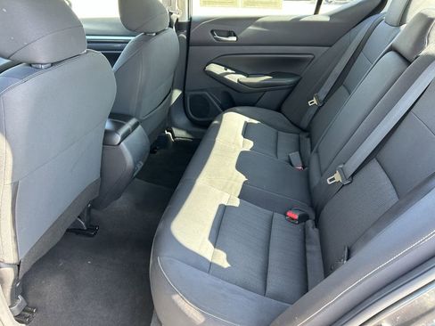 Used 2022 Nissan Altima 2.5 SV image 13