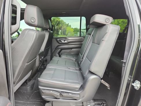 Certified 2021 Chevrolet Suburban RST AWD/4WD image 9