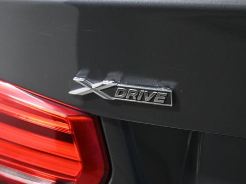 Used 2018 BMW 320i xDrive Sedan w/ Convenience Package image 38