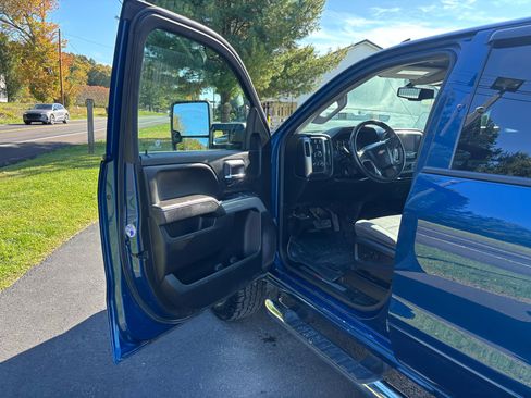 Used 2018 Chevrolet Silverado 2500 LT w/ All Star Edition image 21