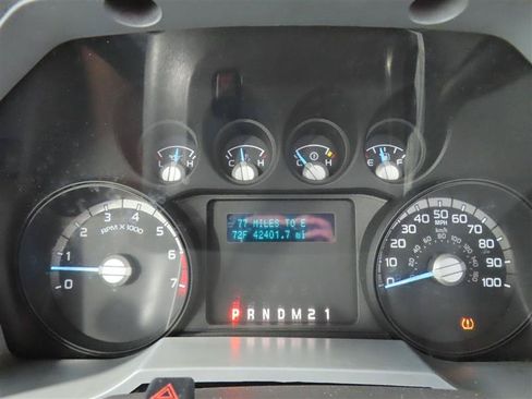 Used 2016 Ford F250 XL w/ Power Equipment Group AWD/4WD image 18
