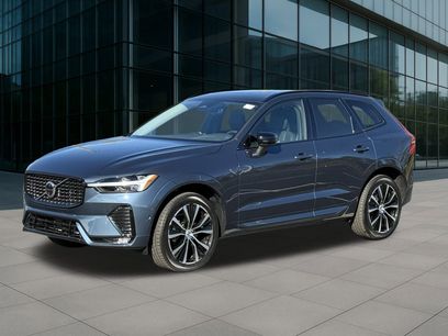 New 2025 Volvo XC60 B5 Plus w/ Protection Package Premier