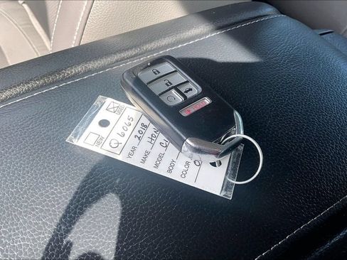 Used 2018 Honda Civic EX-L image 11