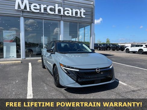 New 2026 Nissan Sentra SR image 1