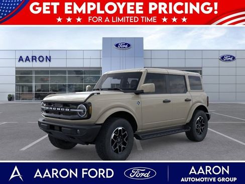 New 2026 Ford Bronco Outer Banks AWD/4WD image 1