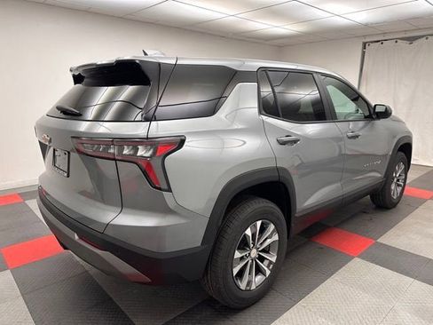 New 2026 Chevrolet Equinox LT FWD image 6
