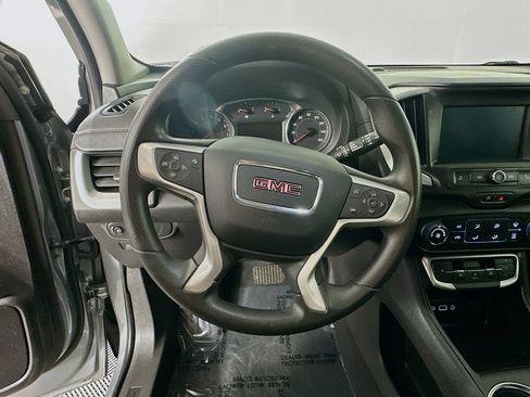 Used 2024 GMC Terrain SLE FWD image 15