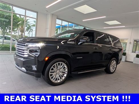 Used 2024 Chevrolet Tahoe High Country w/ Advanced Technology Package image 3