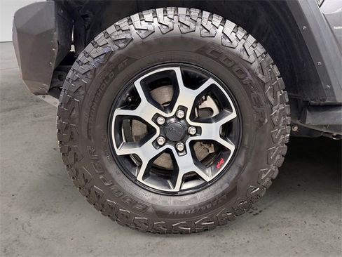 Used 2018 Jeep Wrangler Unlimited Rubicon image 14