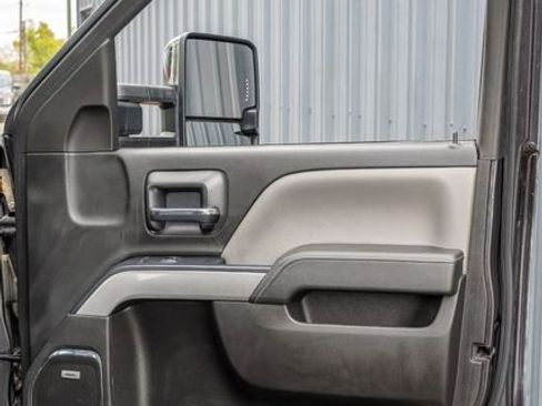 Used 2016 Chevrolet Silverado 2500 LTZ w/ Duramax Plus Package image 44