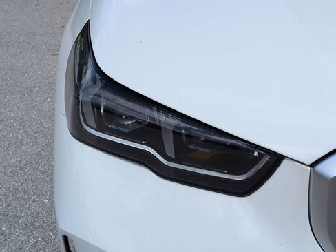 New 2026 BMW i5 eDrive40 image 10