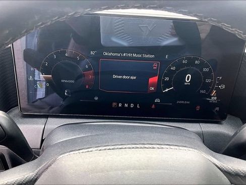 Used 2025 Ford Mustang Coupe RWD image 18