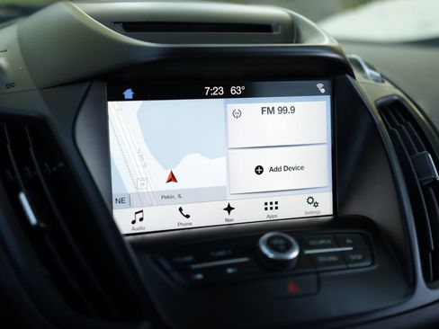 Used 2018 Ford Escape SE w/ Ford Safe & Smart Package AWD/4WD image 13