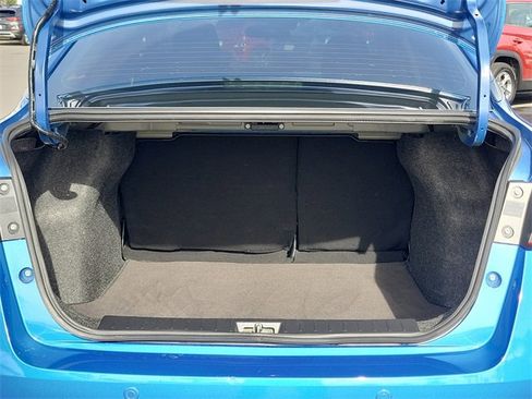 Used 2020 Nissan Versa SV image 25