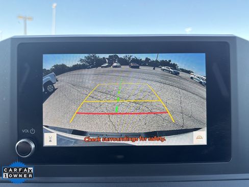 Used 2024 Toyota Tacoma SR image 14