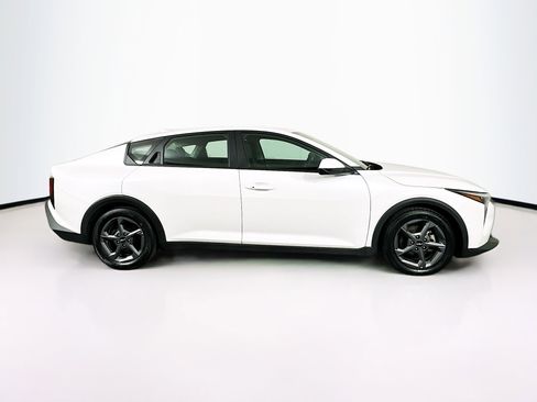 Used 2025 Kia K4 FWD image 10
