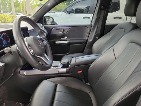 Used 2020 Mercedes-Benz GLB 250 image 11