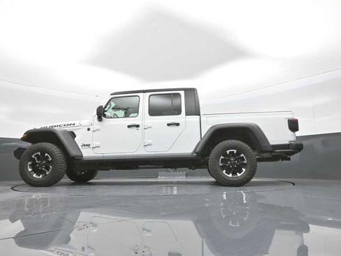 Used 2026 Jeep Gladiator Rubicon AWD/4WD image 37